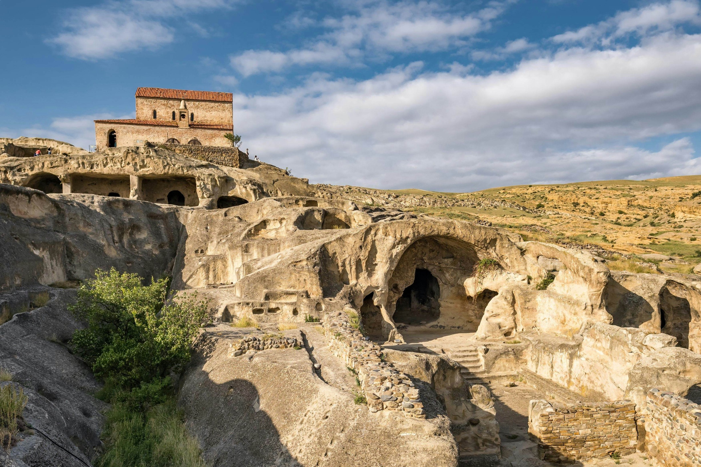 Jinvali Lake, Ananuri Fortress, Gudauri Friendship Monument & Gergeti/Kazbegi